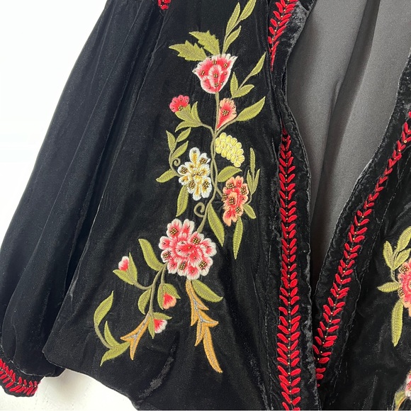 Zara Woman Black Velvet Embroidered Balloon Sleeve Open Front Jacket medium - Picture 4 of 7